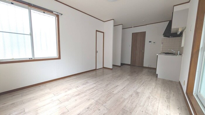 物件内観写真10　(居室)