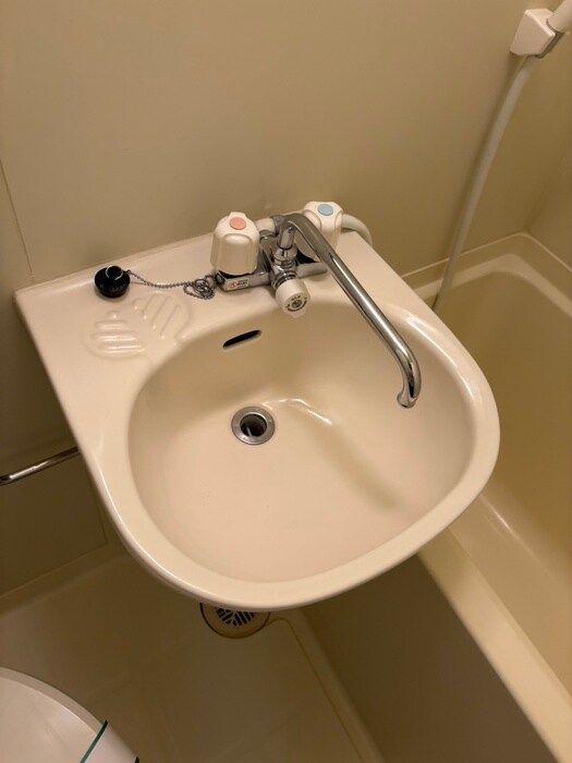 物件内観写真11　(洗面)