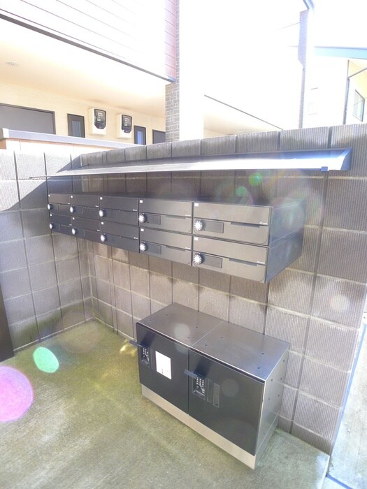 物件外観写真4　(建物設備)