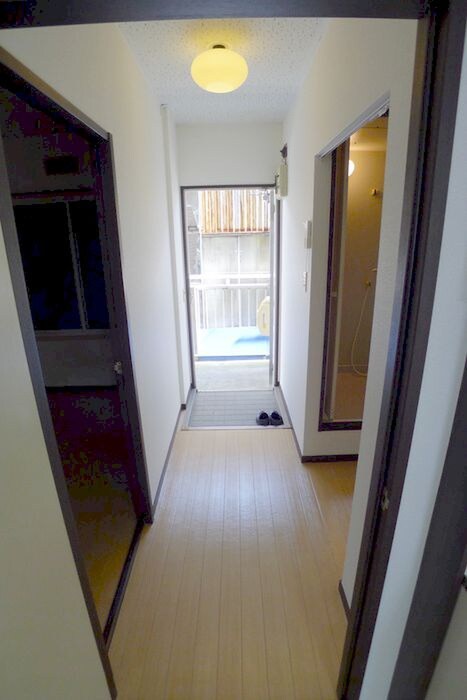 物件内観写真7　(廊下)