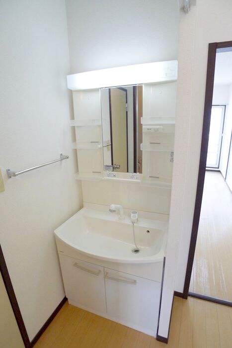 物件内観写真13　(洗面)