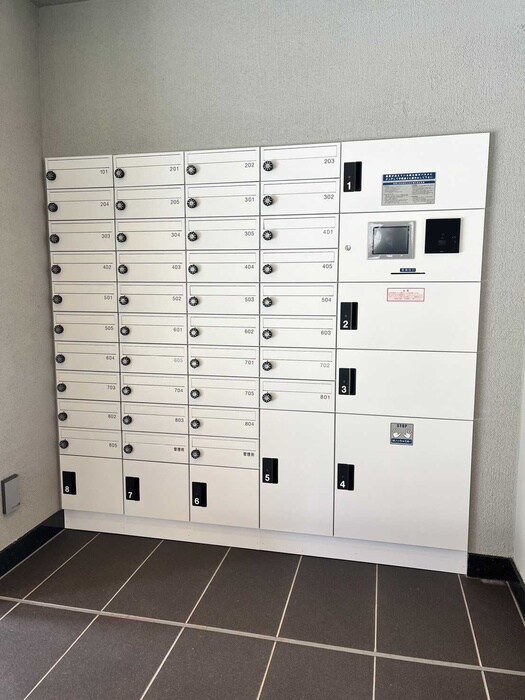 物件外観写真4　(建物設備)