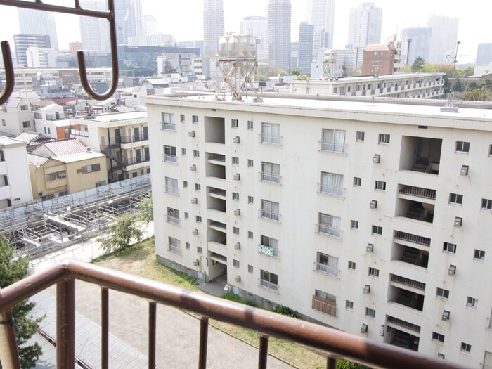 物件内観写真22　(室内からの展望)