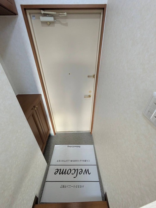 物件内観写真19　(玄関)