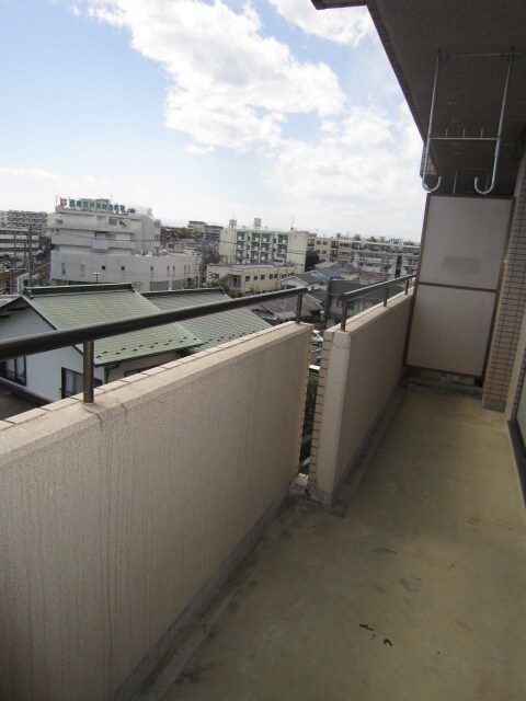 物件内観写真16　(ベランダ・バルコニー)