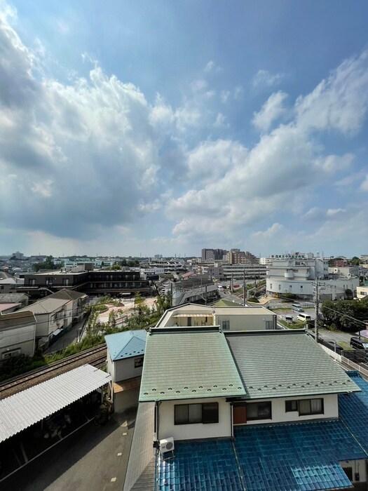 物件内観写真22　(室内からの展望)