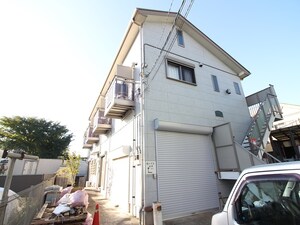 泉コ－ポⅡ外観写真