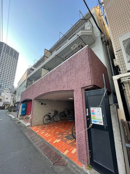 葵ビル（３０４）外観写真