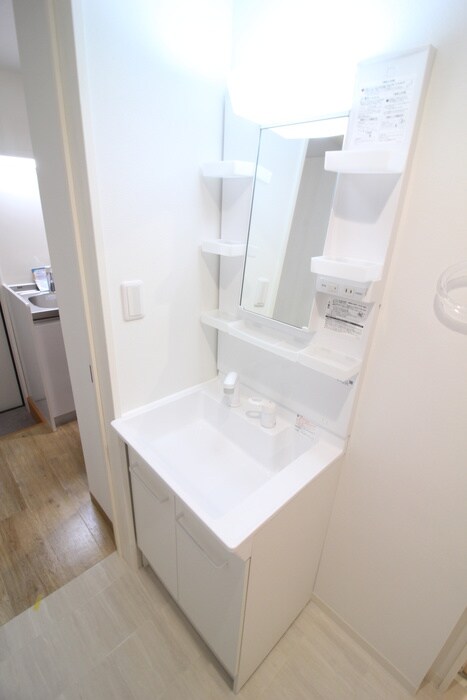 物件内観写真9　(洗面)