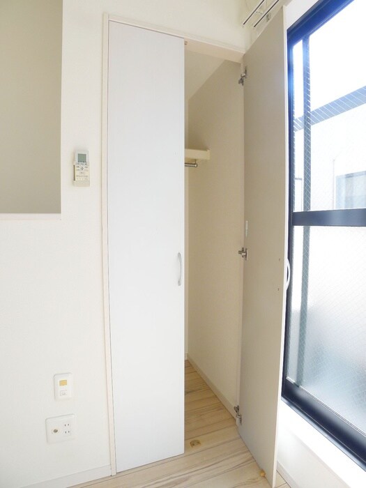 物件内観写真10　(収納)