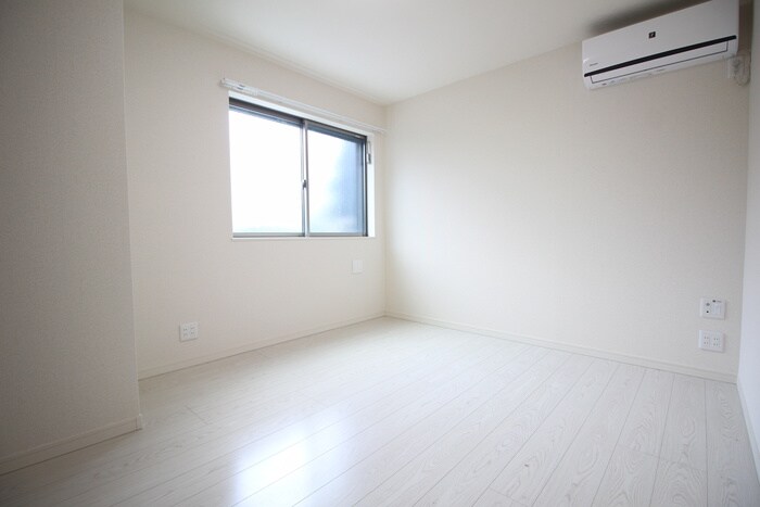 物件内観写真14　(居室)