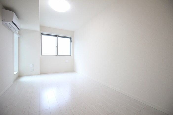物件内観写真15　(居室)