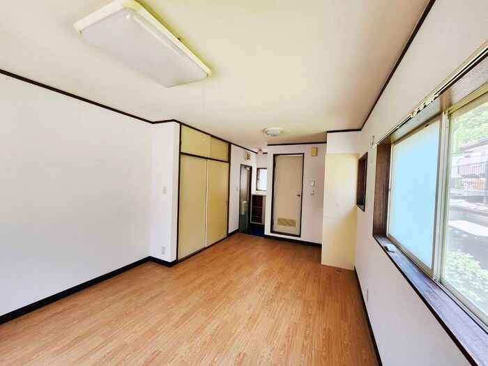 物件内観写真19　(居室)