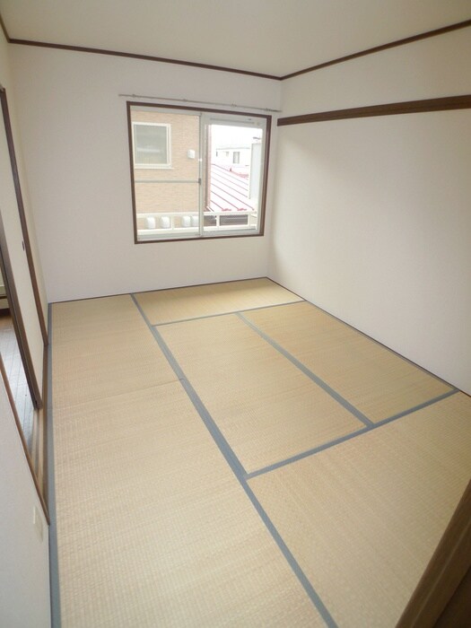 物件内観写真9　(居室)