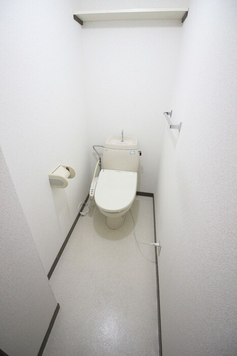 物件内観写真15　(トイレ)