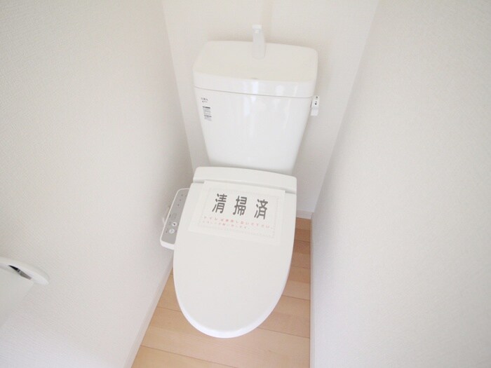 物件内観写真13　(トイレ)