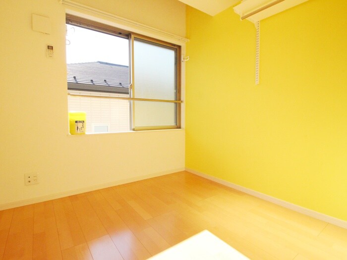 物件内観写真18　(居室)