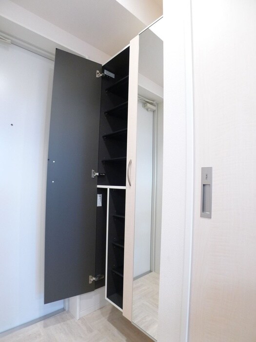 物件内観写真17　(靴箱)