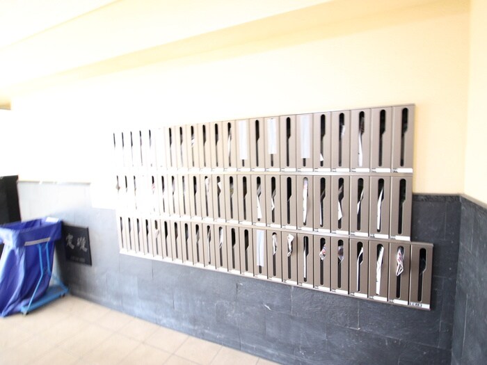 物件外観写真6　(建物設備)