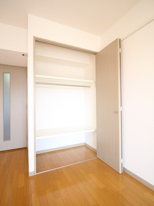 物件内観写真15　(収納)