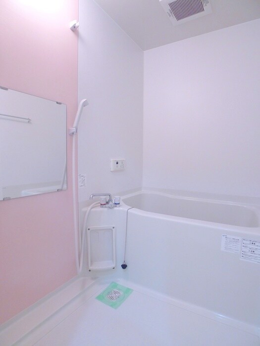 物件内観写真16　(バス／シャワールーム等)