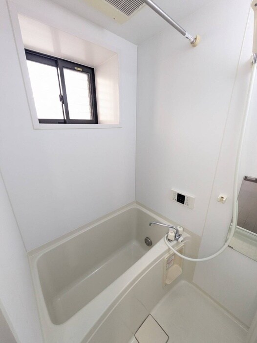 物件内観写真13　(バス／シャワールーム等)