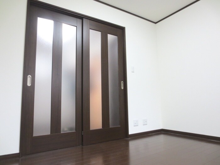 物件内観写真13　(居室)