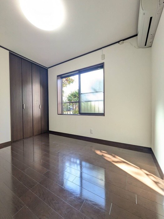 物件内観写真18　(居室)