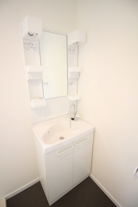 物件内観写真10　(洗面)