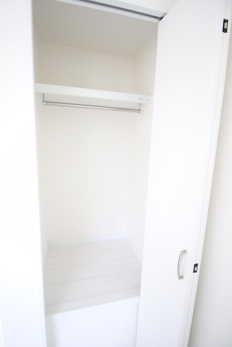 物件内観写真11　(収納)