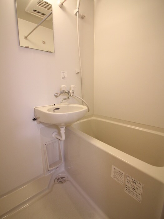 物件内観写真10　(バス／シャワールーム等)