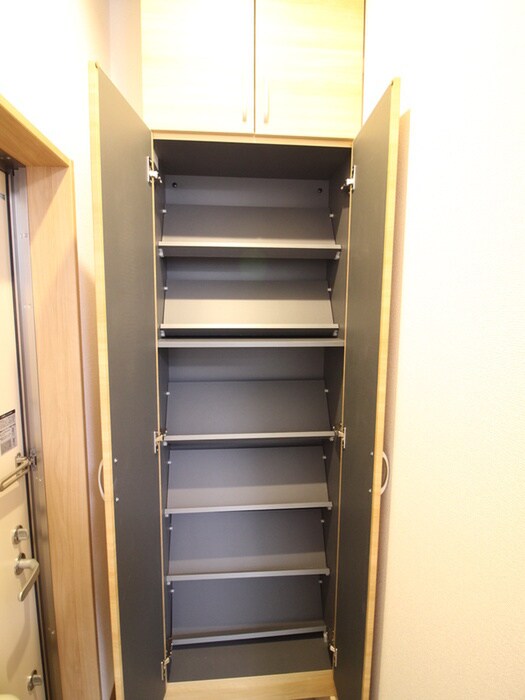 物件内観写真16　(靴箱)