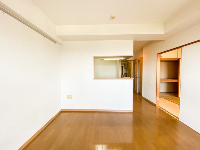 物件内観写真10　(内観写真)