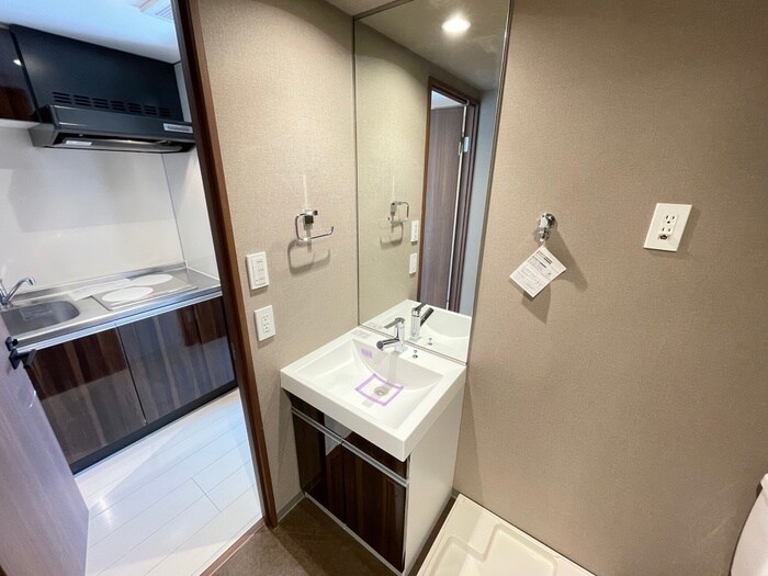 物件内観写真14　(洗面)