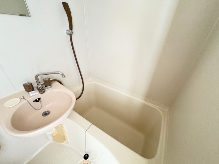 物件内観写真12　(バス／シャワールーム等)