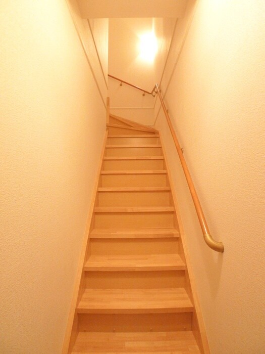 物件内観写真16　(廊下)