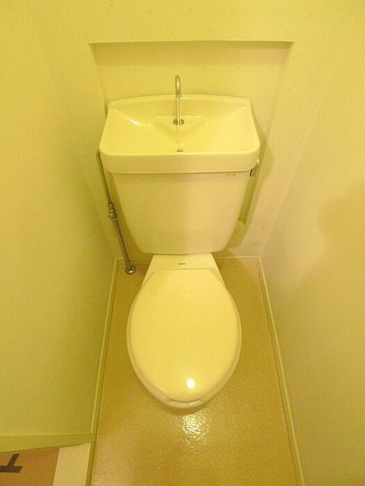 物件内観写真11　(トイレ)