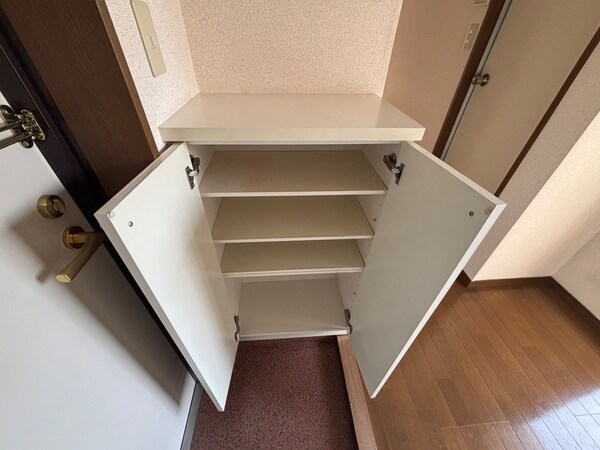 靴箱