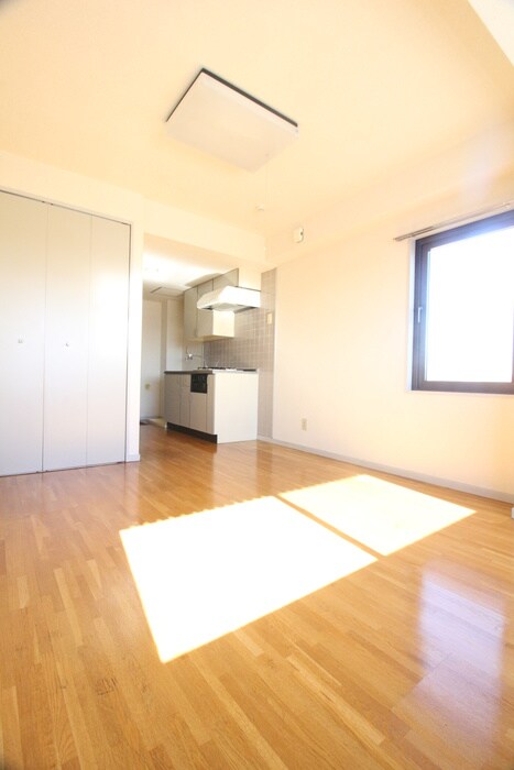 物件内観写真13　(居室)