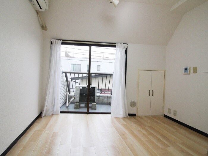 物件内観写真22　(居室)