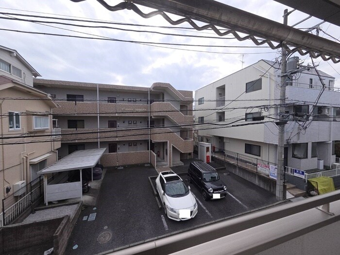 物件内観写真15　(室内からの展望)