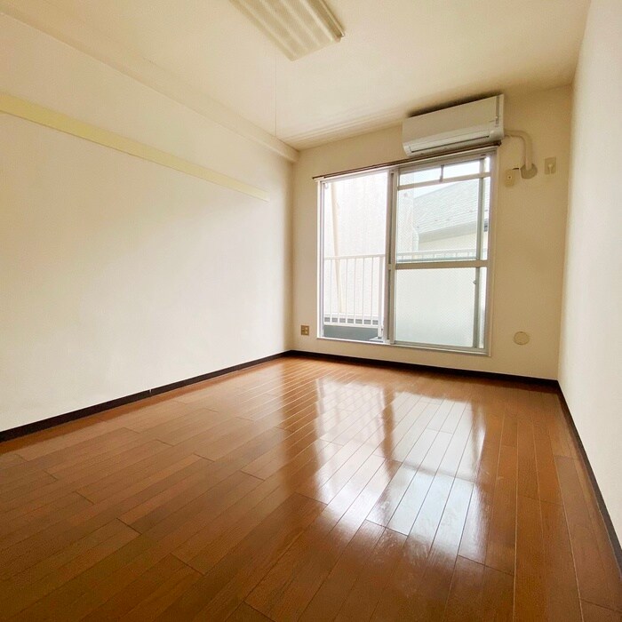 物件内観写真21　(居室)