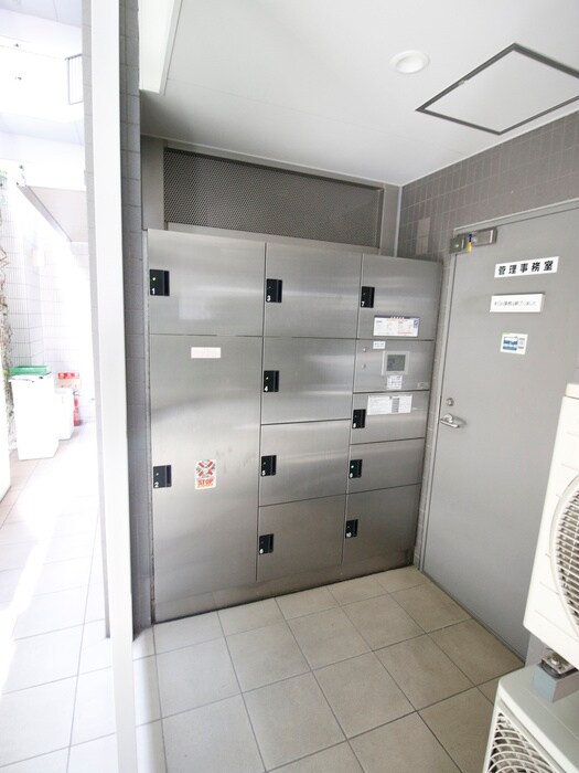 物件外観写真6　(建物設備)