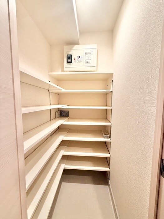 物件内観写真16　(靴箱)