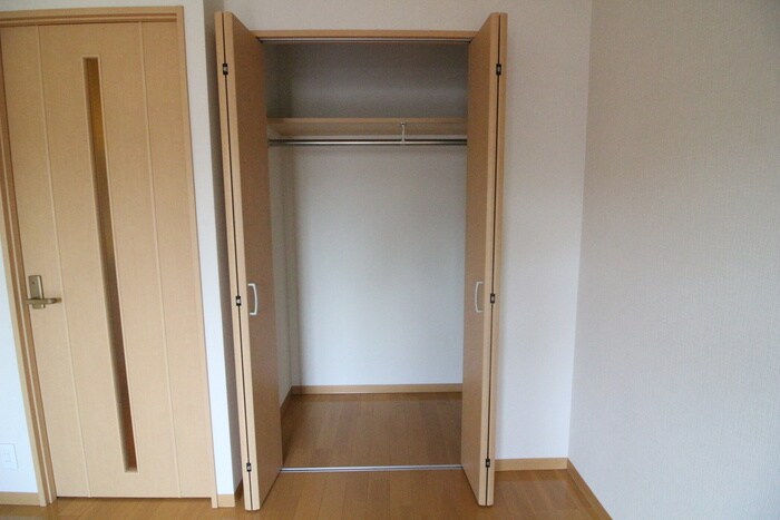 物件内観写真11　(収納)
