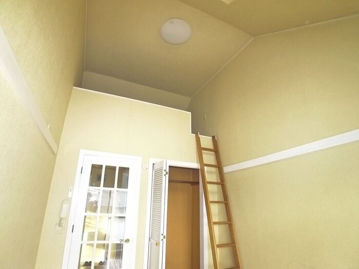 物件内観写真11　(ロフト)