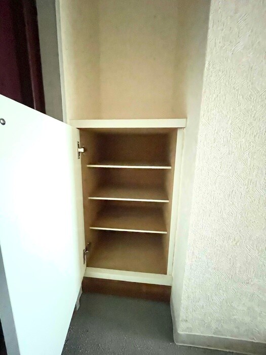 物件内観写真11　(靴箱)