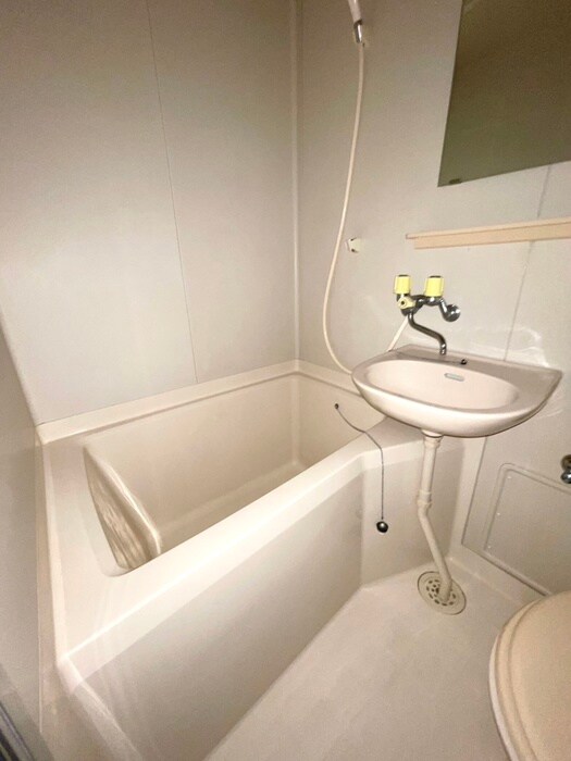 物件内観写真12　(バス／シャワールーム等)