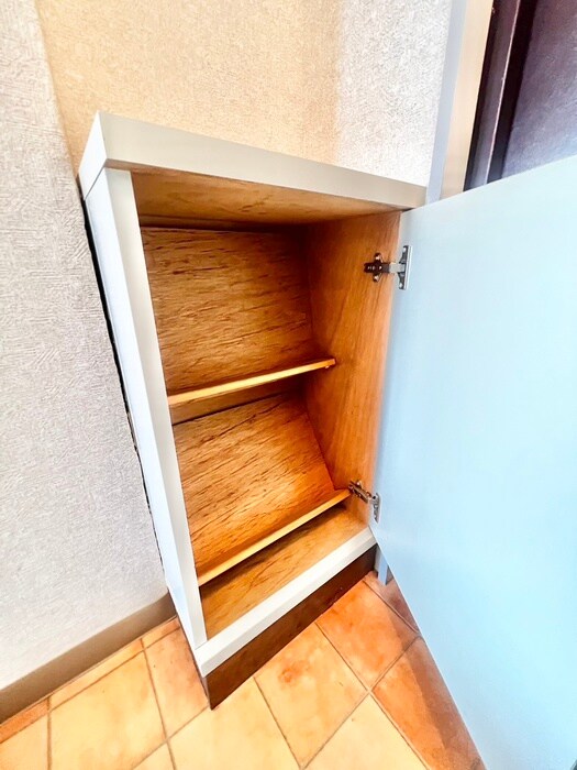 物件内観写真19　(靴箱)