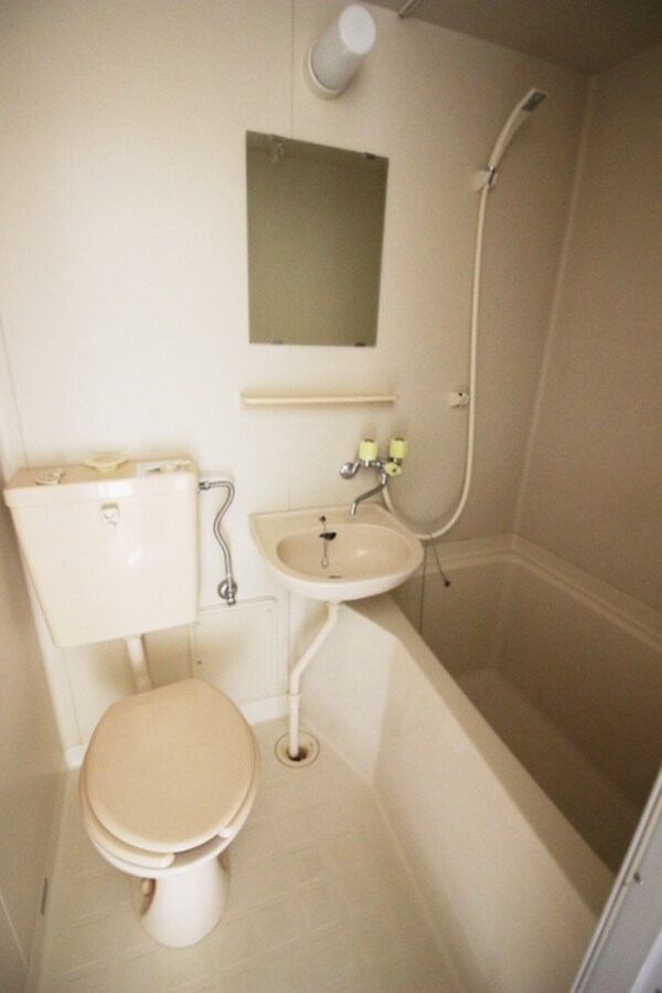 バス／シャワールーム等